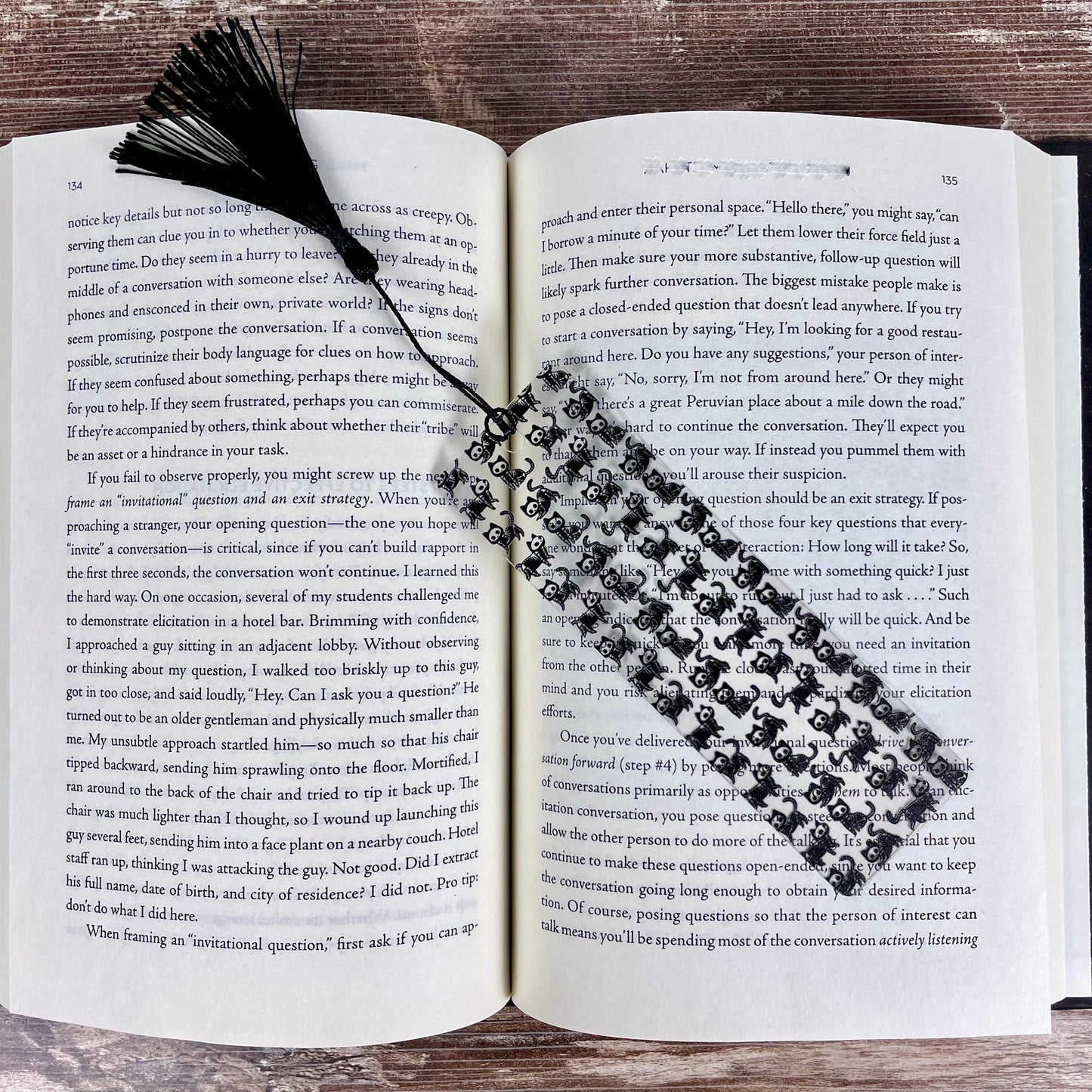 Black Cat Skeleton Bookmark: Spooky Gothic Reader Gift