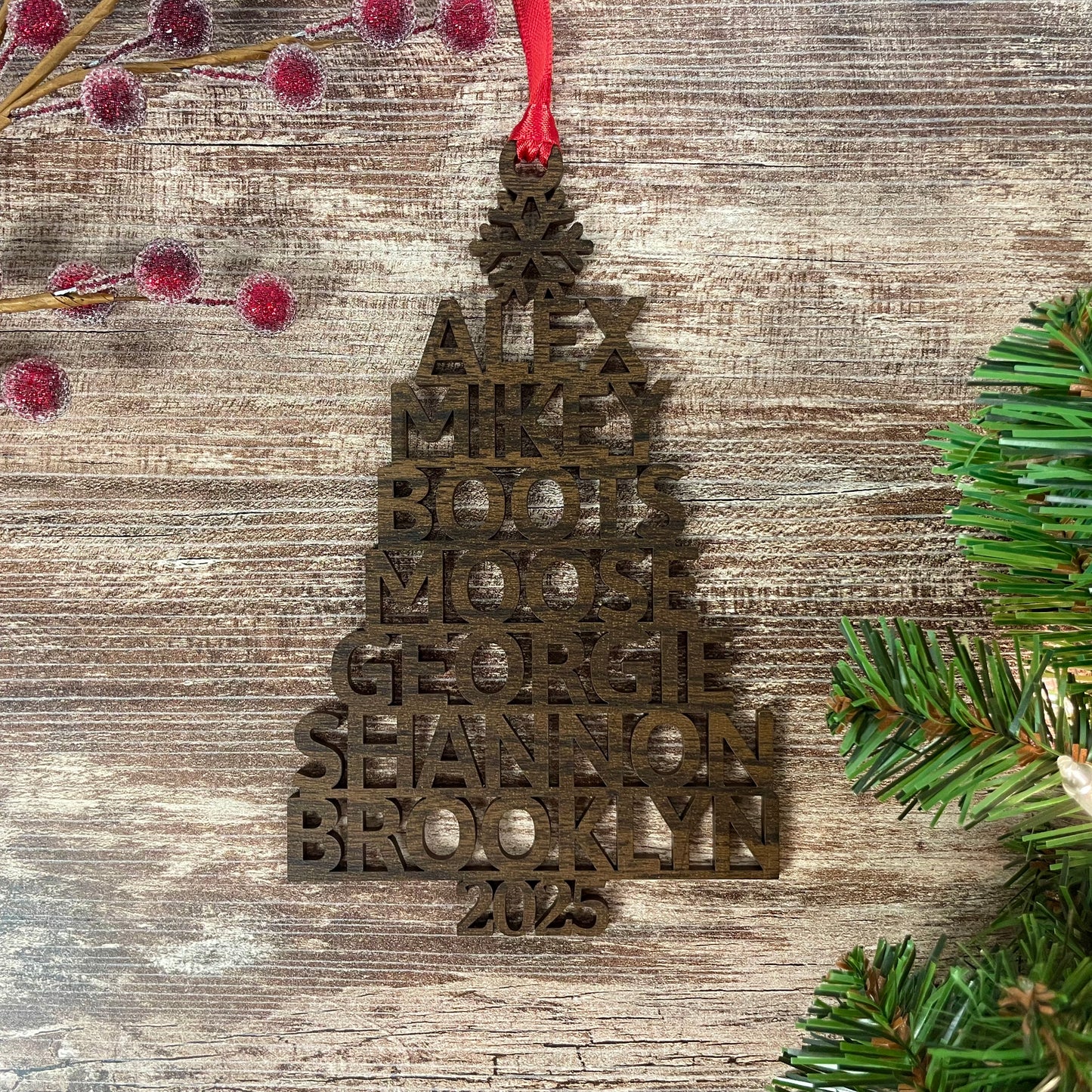 Personalized Family Name Christmas Ornament 2025: Custom Wood Tree Decoration
