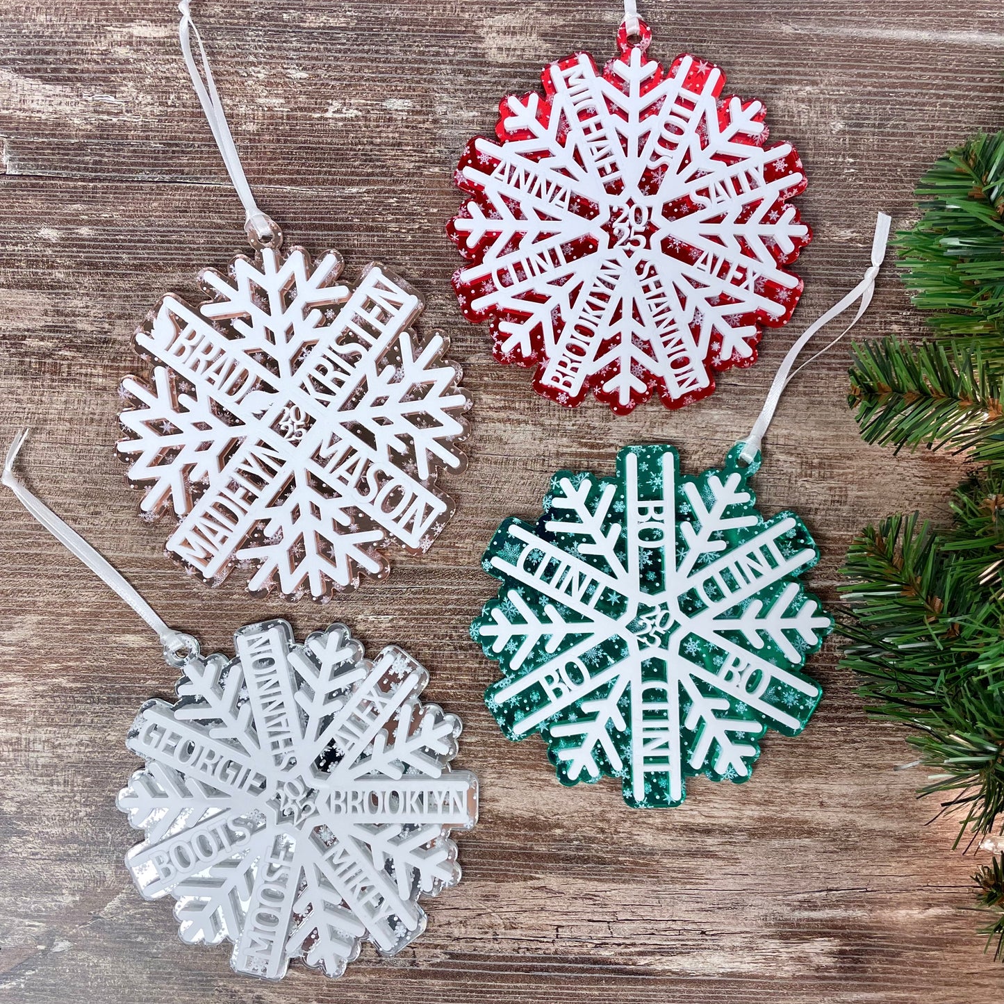 Personalized Snowflake Ornament 2025 – Custom Family Christmas Glitter or Mirror Decoration