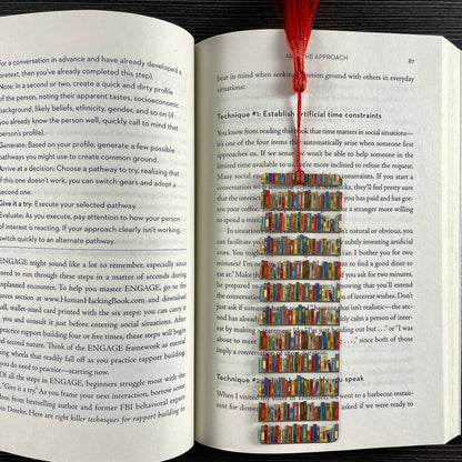 Bookshelf Bookmark – Gift for Teachers, Librarians & Book Lovers | Reading Accessory with Stacked Books Design