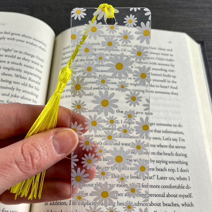 Daisy Bookmark with Tassel | Minimal Floral Bookmark for Her | Book Lover Gift | White & Yellow Flower Reading Accessory