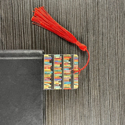 Bookshelf Bookmark – Gift for Teachers, Librarians & Book Lovers | Reading Accessory with Stacked Books Design