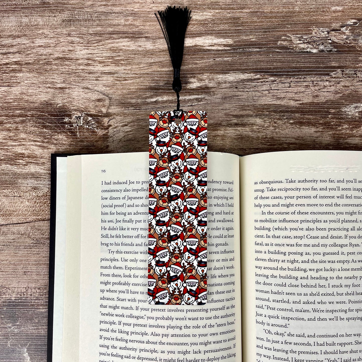 Cute Christmas Bookmark – Santa, Reindeer, and Snowmen – Holiday Reading Gift for Book Lovers