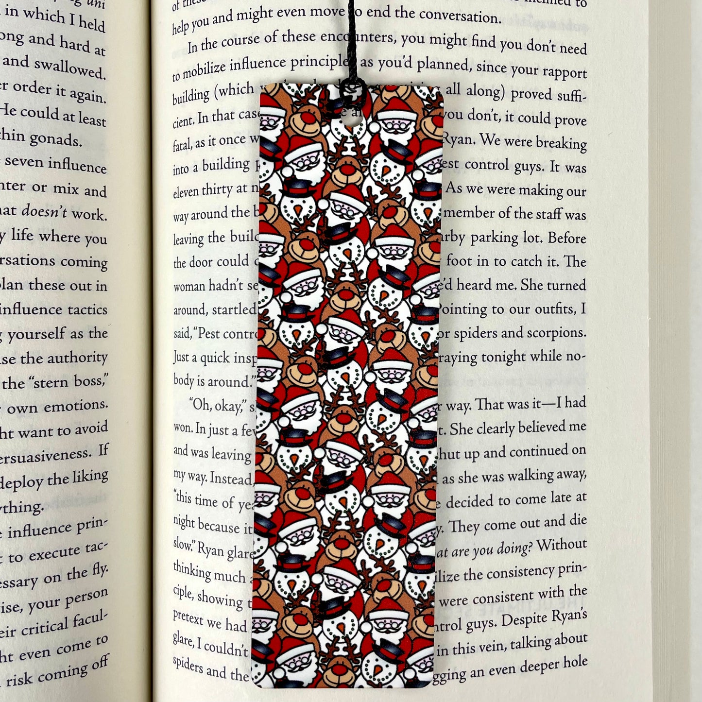 Cute Christmas Bookmark – Santa, Reindeer, and Snowmen – Holiday Reading Gift for Book Lovers