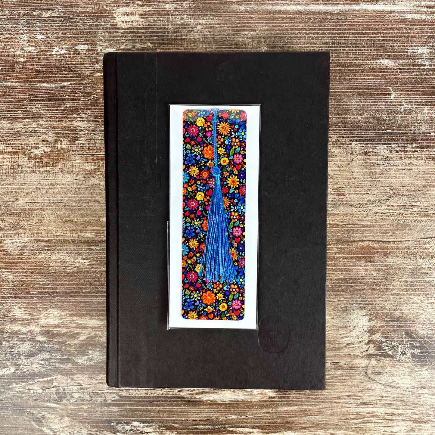 Retro floral heart bookmark - bold vintage book lover gift for readers