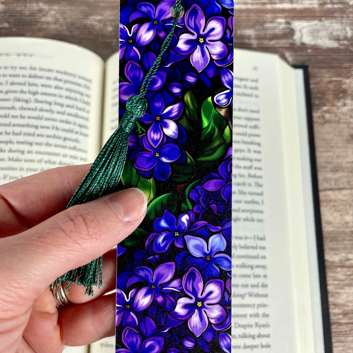 Lilac flower bookmark - Purple Floral Reading Accessory for Book Lovers