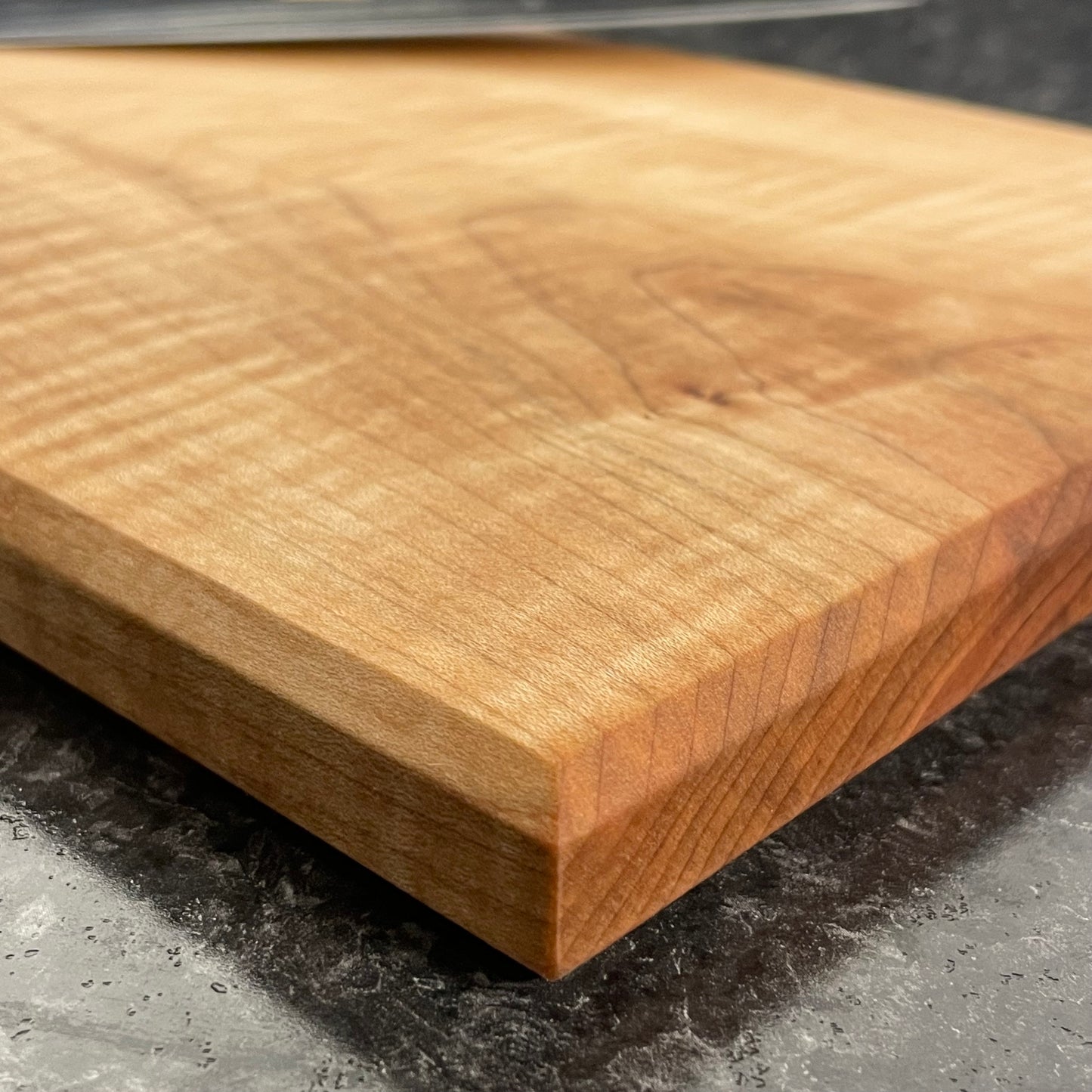 Solid Curly Maple Artisan Board – One-Piece Wood