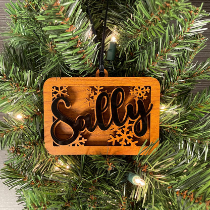 Personalized Christmas Ornament with Name – Custom Wood Snowflake Ornament – Holiday Gift for Kids, Family, Teacher, Stocking Stuffer