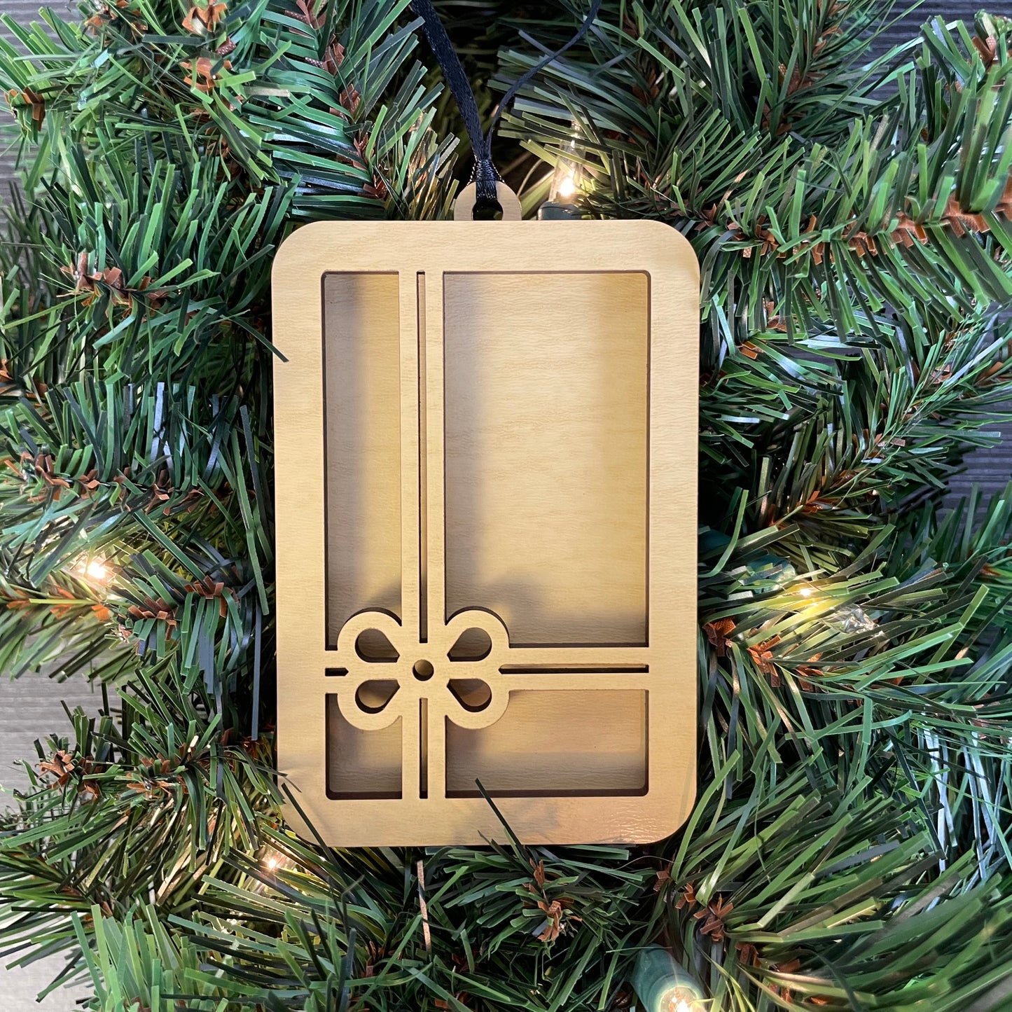 Christmas Ornament Gift Card Holder – Wooden Holiday Ornament for Gift Cards – Unique Stocking Stuffer, Teacher Gift, Secret Santa Idea