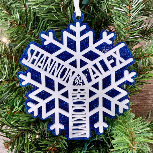 Personalized Snowflake Ornament 2025 – Custom Family Christmas Glitter or Mirror Decoration