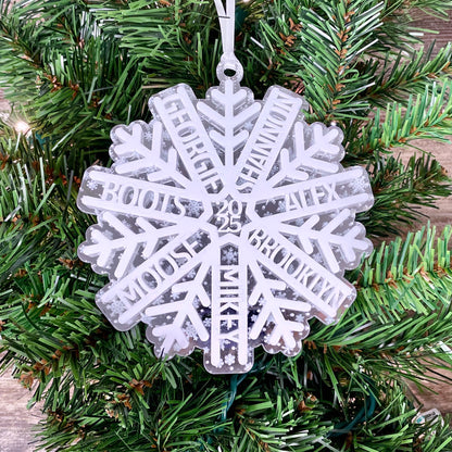 Personalized Snowflake Ornament 2025 – Custom Family Christmas Glitter or Mirror Decoration