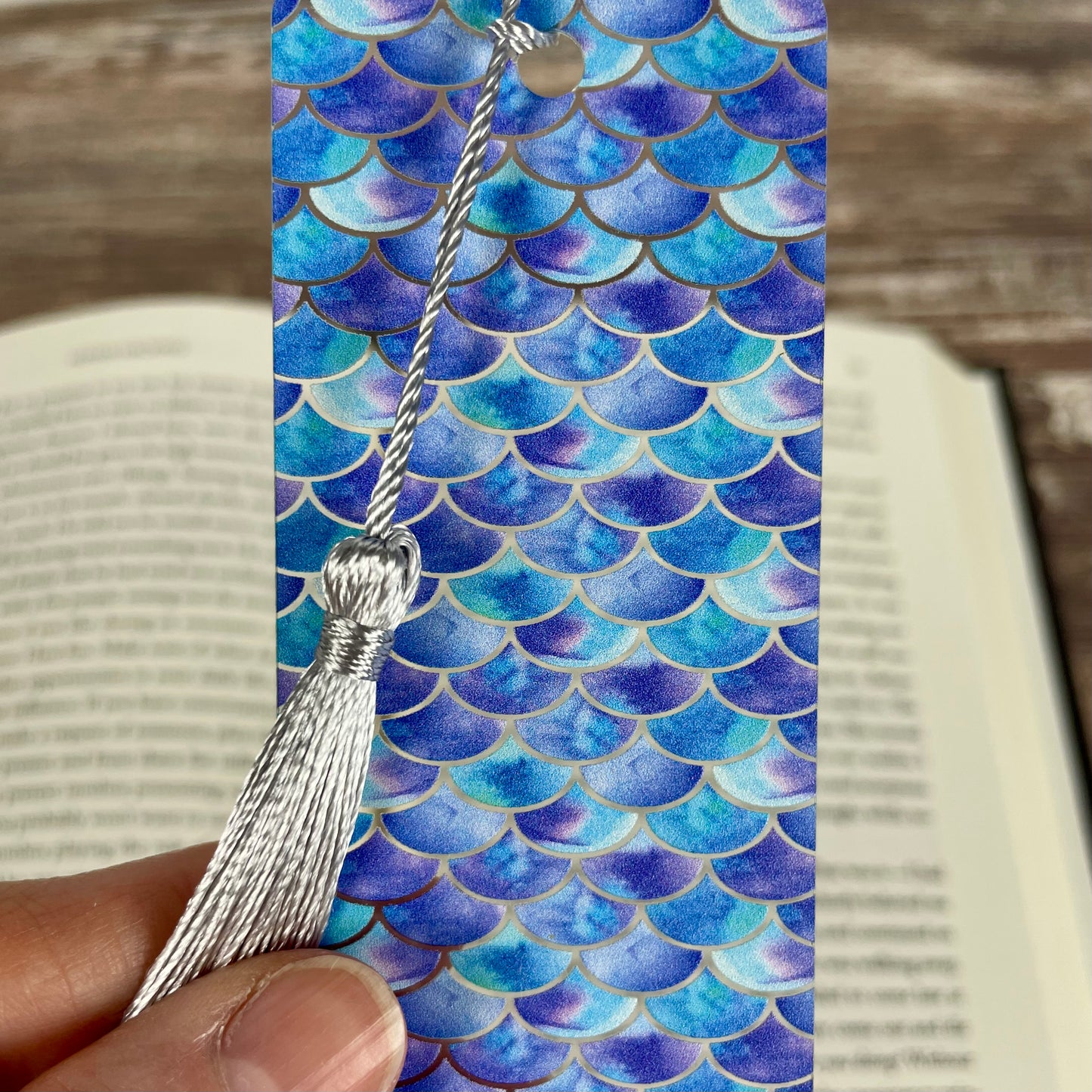 Mermaid Bookmark – Blue Mermaid Tail Gift for Girls, Ocean Aesthetic Bookmark, Fantasy Book Lover Gift, Beachy Reader Accessory