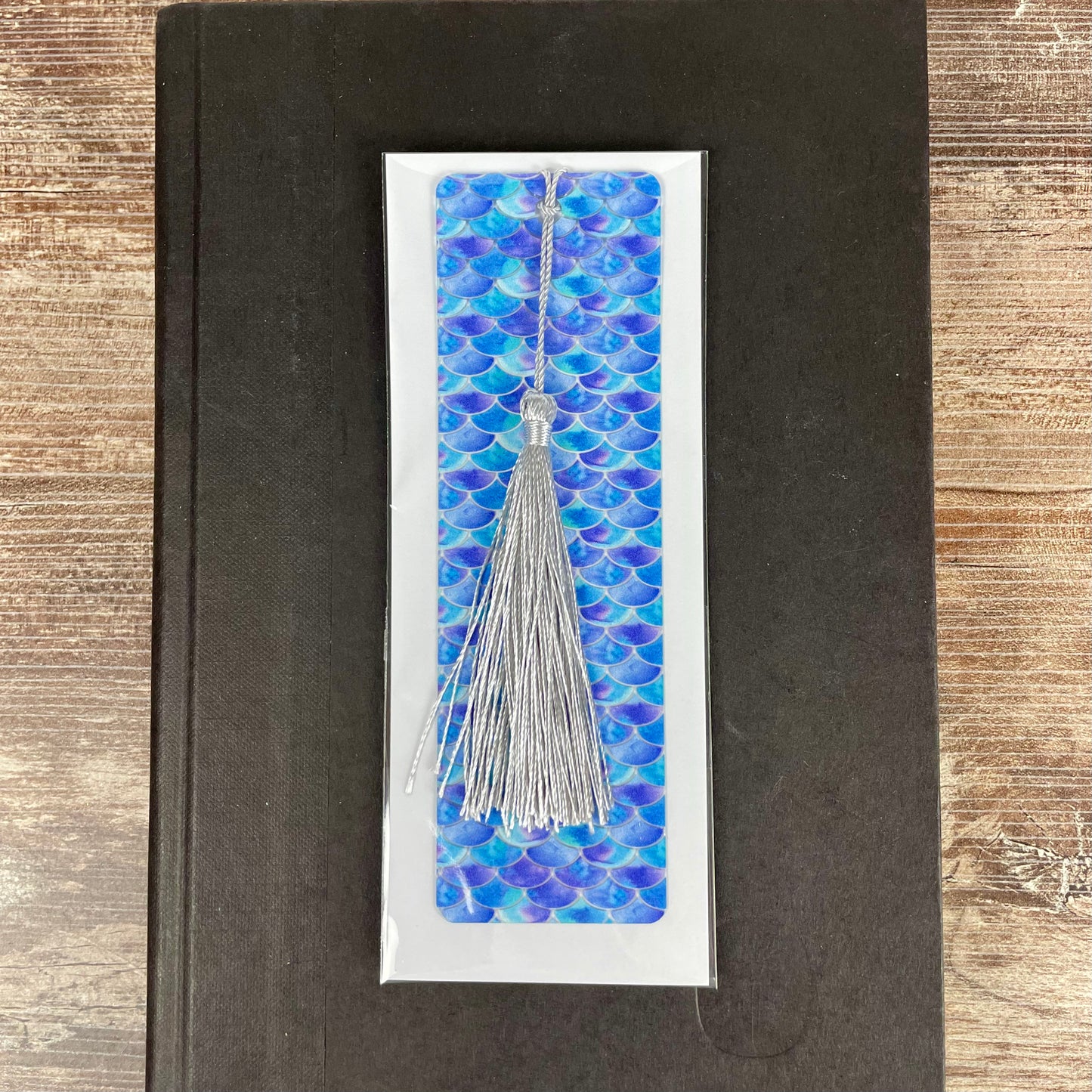 Mermaid Bookmark – Blue Mermaid Tail Gift for Girls, Ocean Aesthetic Bookmark, Fantasy Book Lover Gift, Beachy Reader Accessory