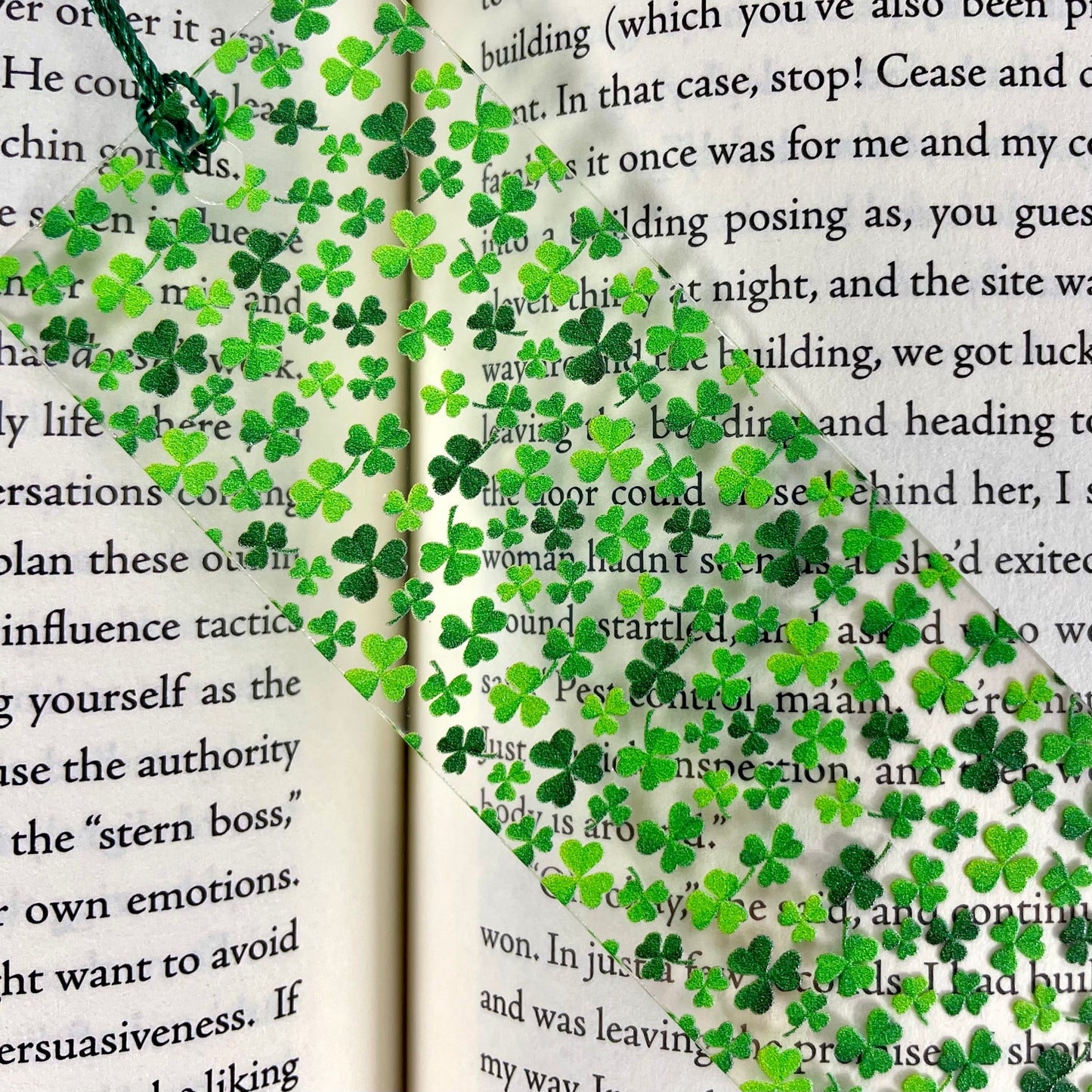 Shamrock Bookmark – Lucky Clover Gift – St. Patrick’s Day Bookmark – Green Botanical Bookmark – Gift for Readers