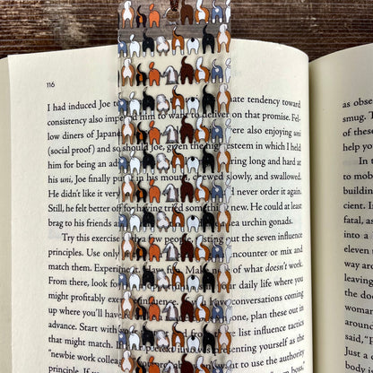 Funny Dog Butt Bookmark – Weird Gift for Dog Lovers, Bookworms, and Pet Parents – Clear, Durable, and Hilariously Cheeky