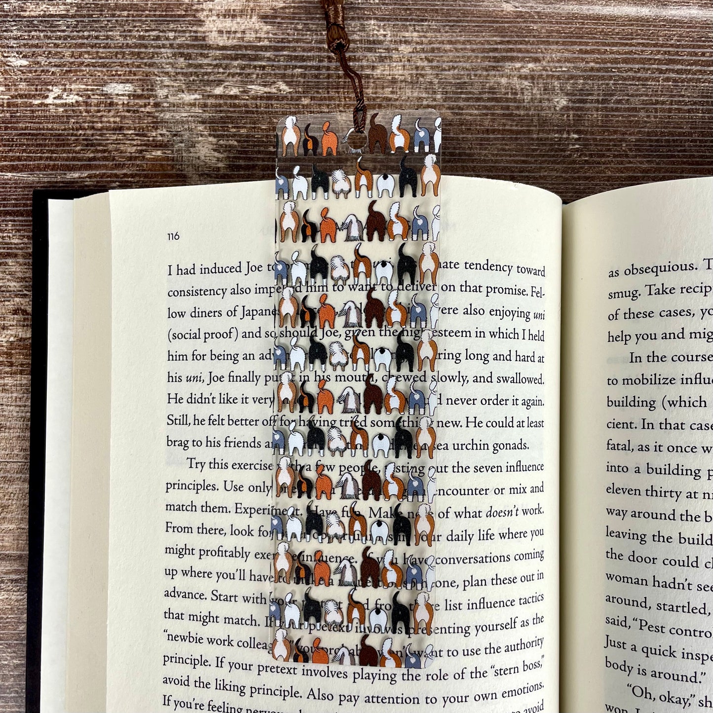 Funny Dog Butt Bookmark – Weird Gift for Dog Lovers, Bookworms, and Pet Parents – Clear, Durable, and Hilariously Cheeky