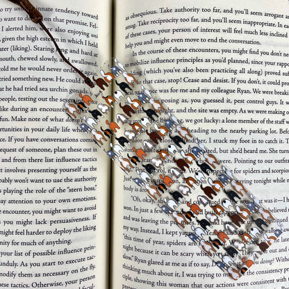 Funny Dog Butt Bookmark – Weird Gift for Dog Lovers, Bookworms, and Pet Parents – Clear, Durable, and Hilariously Cheeky