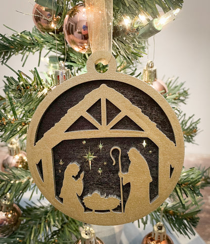Nativity Scene Ornament – Christmas Tree Decoration Available in Two Colors, Perfect for Holiday Gifts and Seasonal Decor