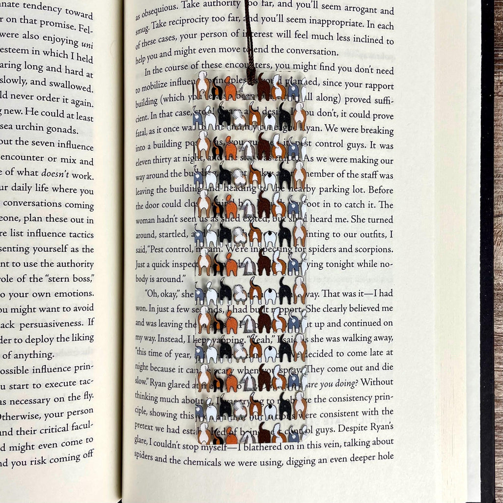 Funny Dog Butt Bookmark – Weird Gift for Dog Lovers, Bookworms, and Pet Parents