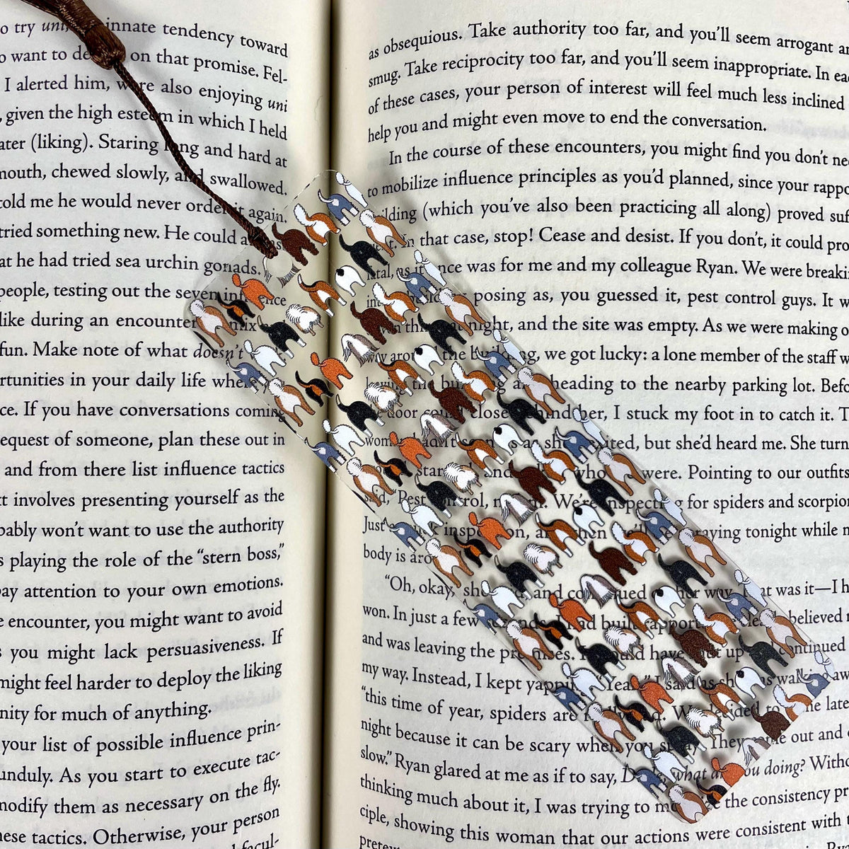 Funny Dog Butt Bookmark – Weird Gift for Dog Lovers, Bookworms, and Pet Parents