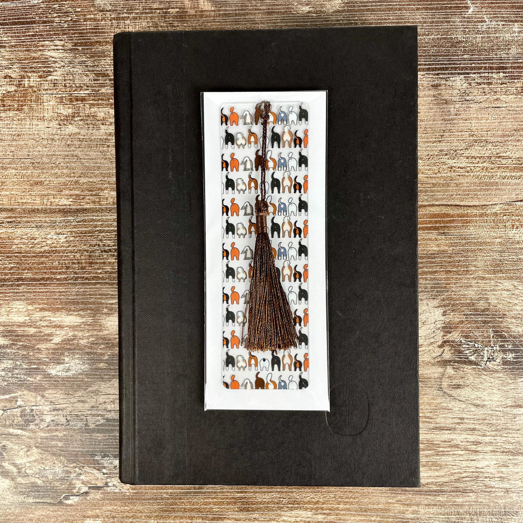 Funny Dog Butt Bookmark – Weird Gift for Dog Lovers, Bookworms, and Pet Parents