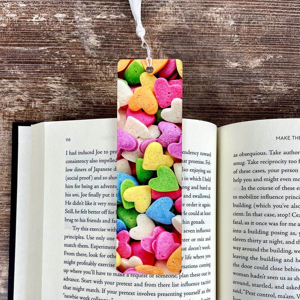 Candy Heart Bookmark Makes a Valentine’s Day Gift for Book Lovers or a Cute Teacher Gift for Students and Young Readers