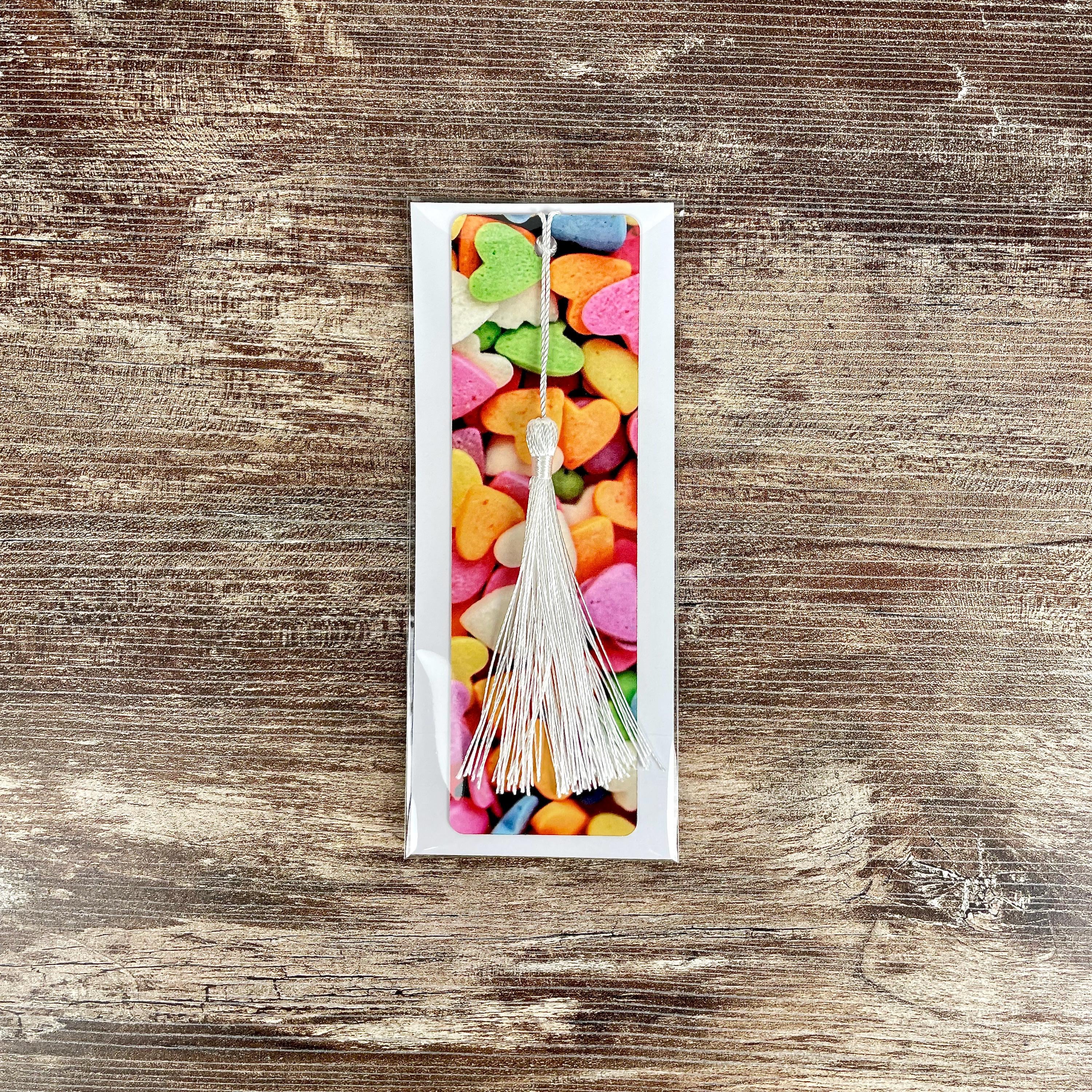 Candy Heart Bookmark Makes a Valentine’s Day Gift for Book Lovers or a Cute Teacher Gift for Students and Young Readers