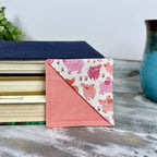Pig Bookmark for Pig Lovers Makes a Fun Birthday Gift, Secret Santa Gift or Stocking Stuffer
