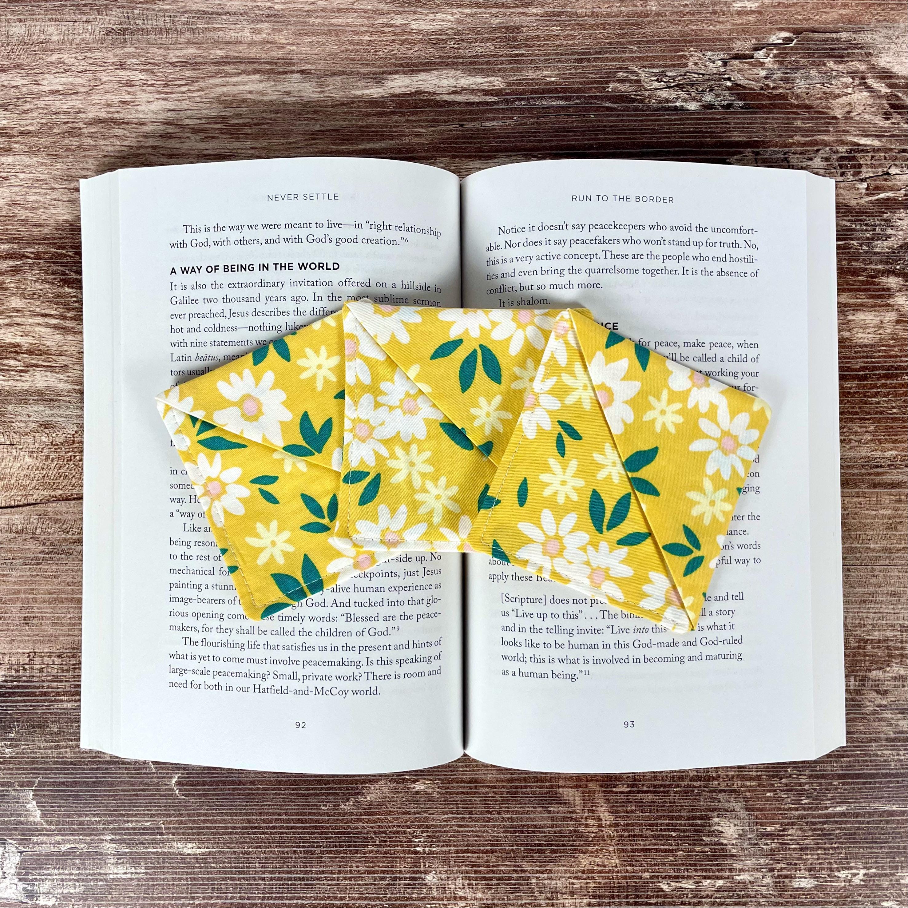 Yellow Daisy Bookmark for Book Lovers Makes a Thoughtful Birthday Gift for Readers or Teachers