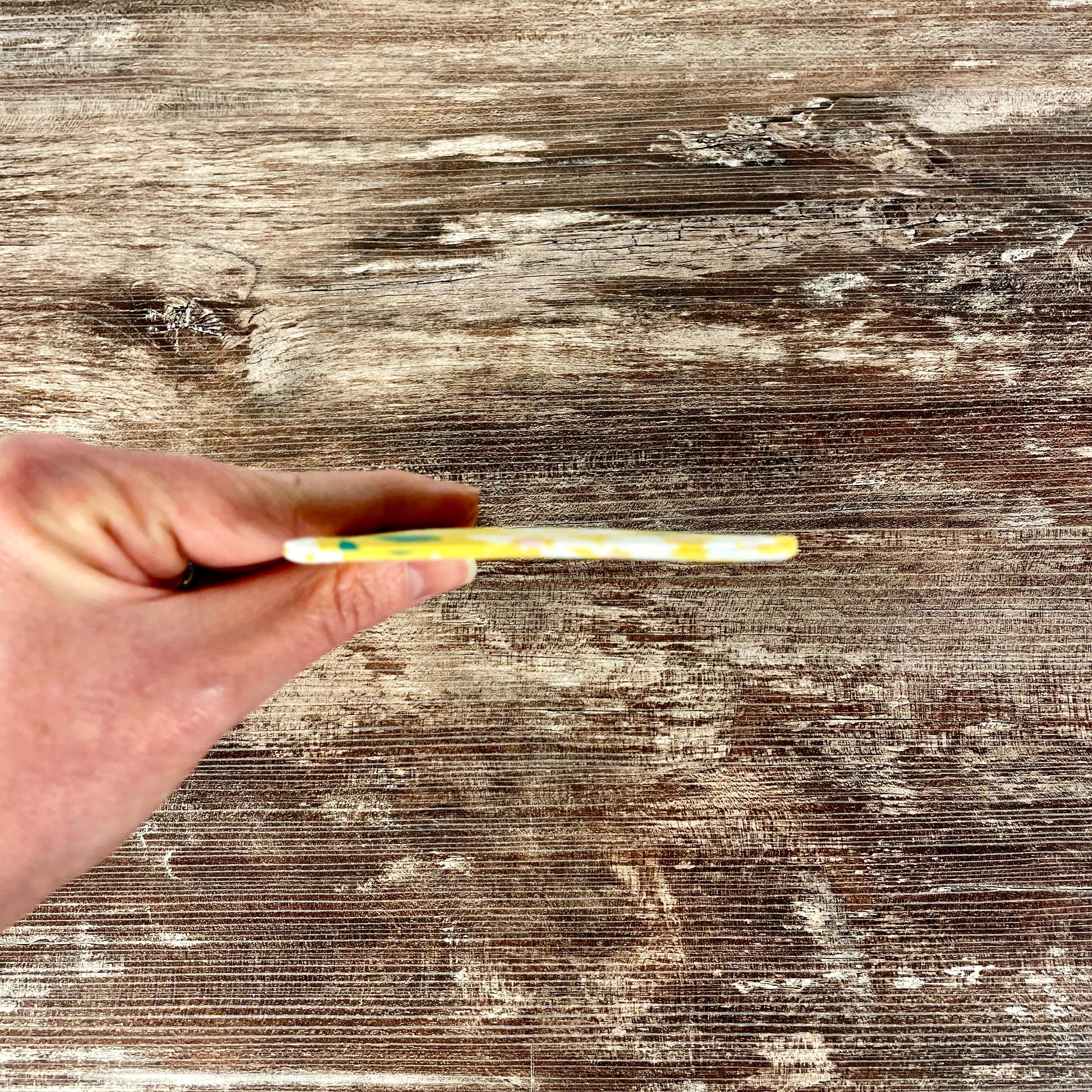 Yellow Daisy Bookmark for Book Lovers Makes a Thoughtful Birthday Gift for Readers or Teachers