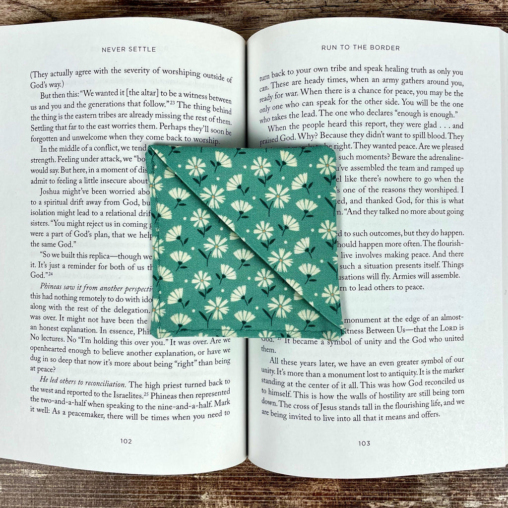 Teal Floral Bookmark Makes a Thoughtful Birthday Gift for Readers, Teachers and Book Club Friends