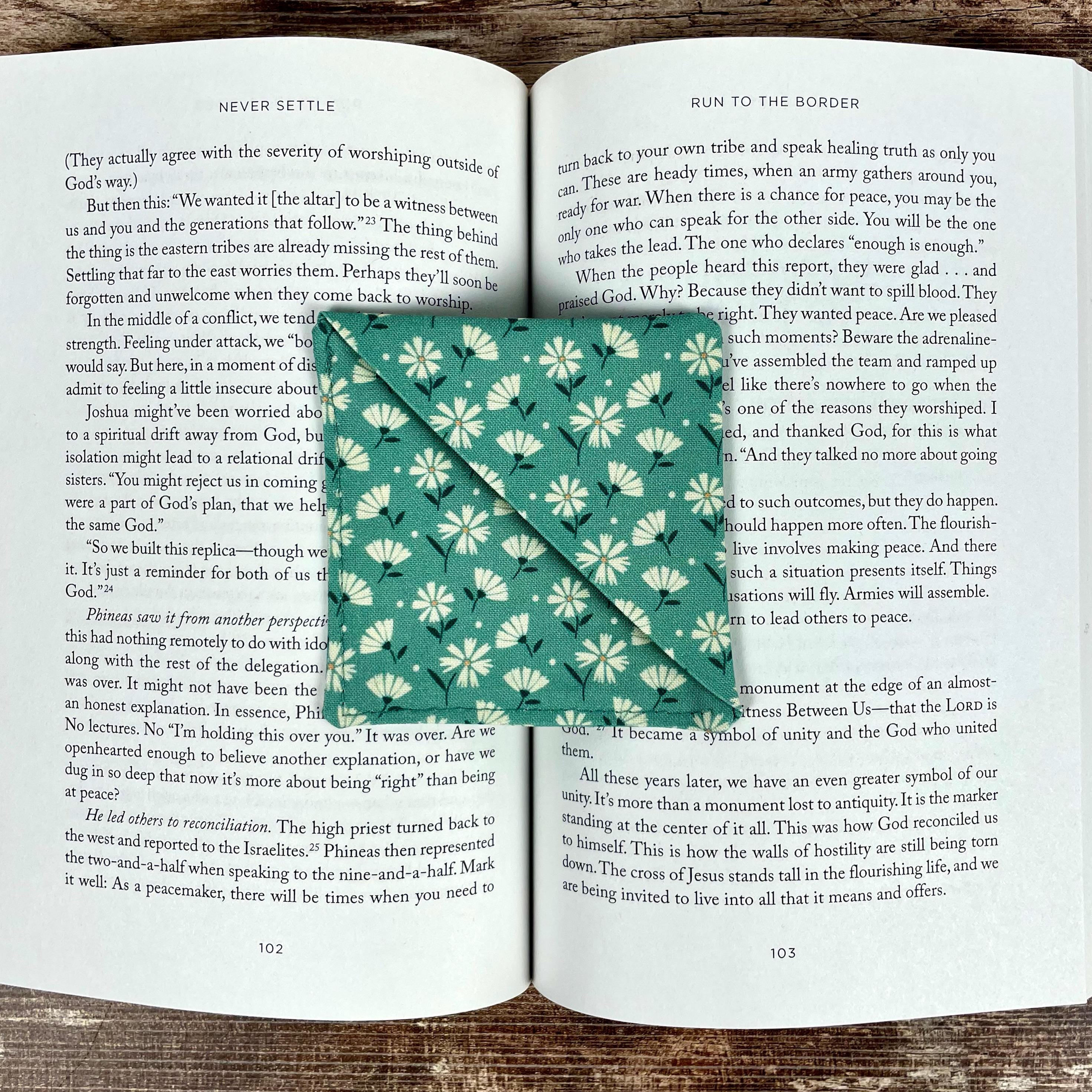 Teal Floral Bookmark Makes a Thoughtful Birthday Gift for Readers, Teachers and Book Club Friends