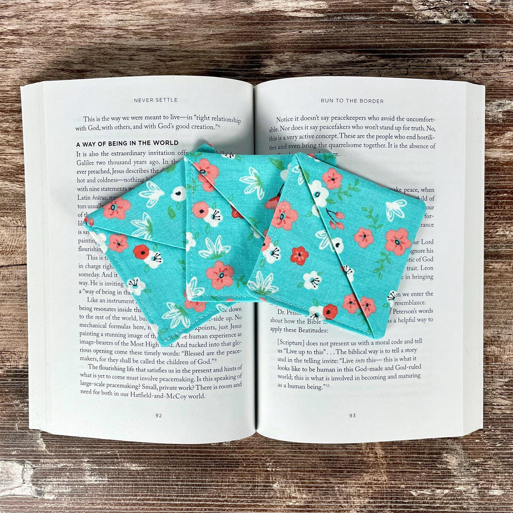 Turquoise Floral Bookmark for Book Lovers Makes a Thoughtful Teacher Appreciation Gift or Gift for Readers