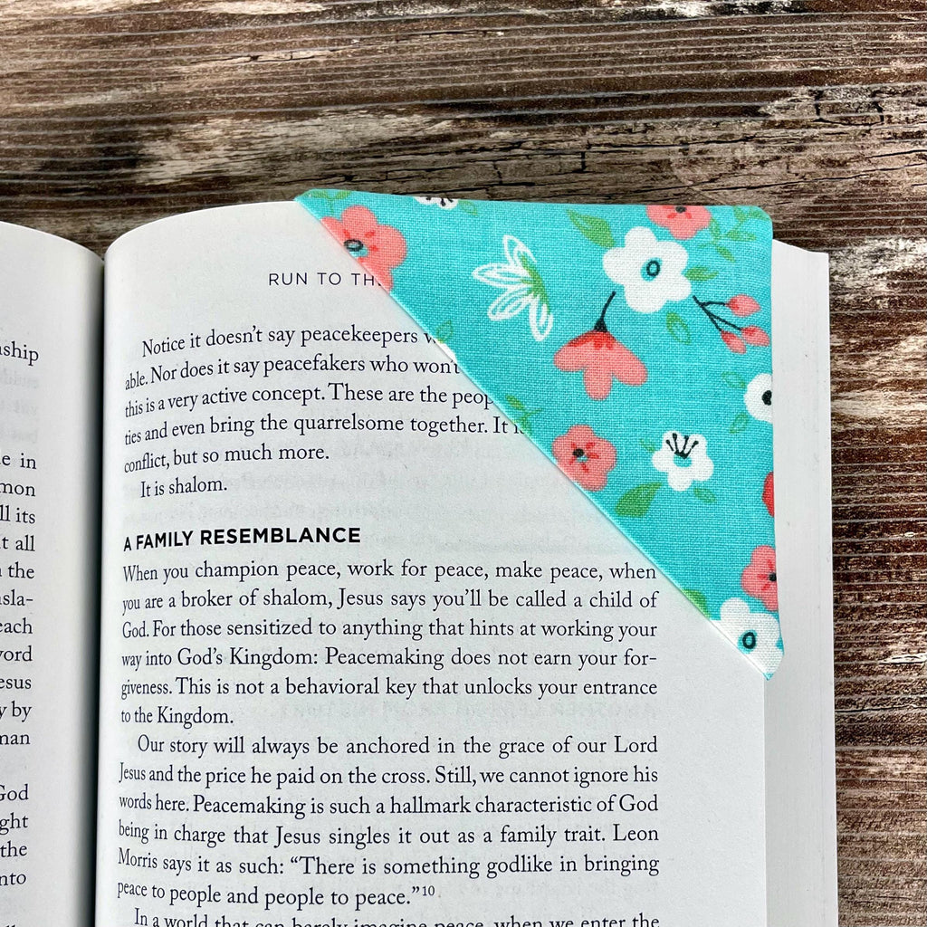 Turquoise Floral Bookmark for Book Lovers Makes a Thoughtful Teacher Appreciation Gift or Gift for Readers