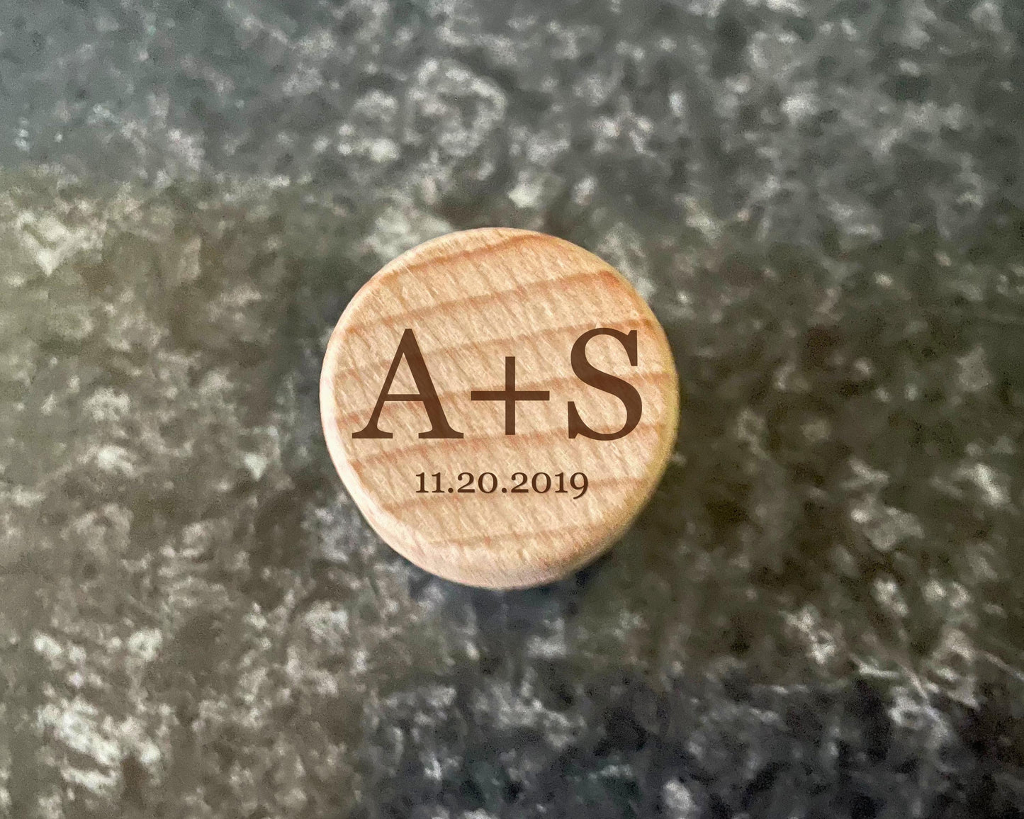 Personalized Wine Stopper, Custom Engraved Wine Bottle Stopper, Wedding Gift for Couple, Anniversary Gift, Engagement Gift