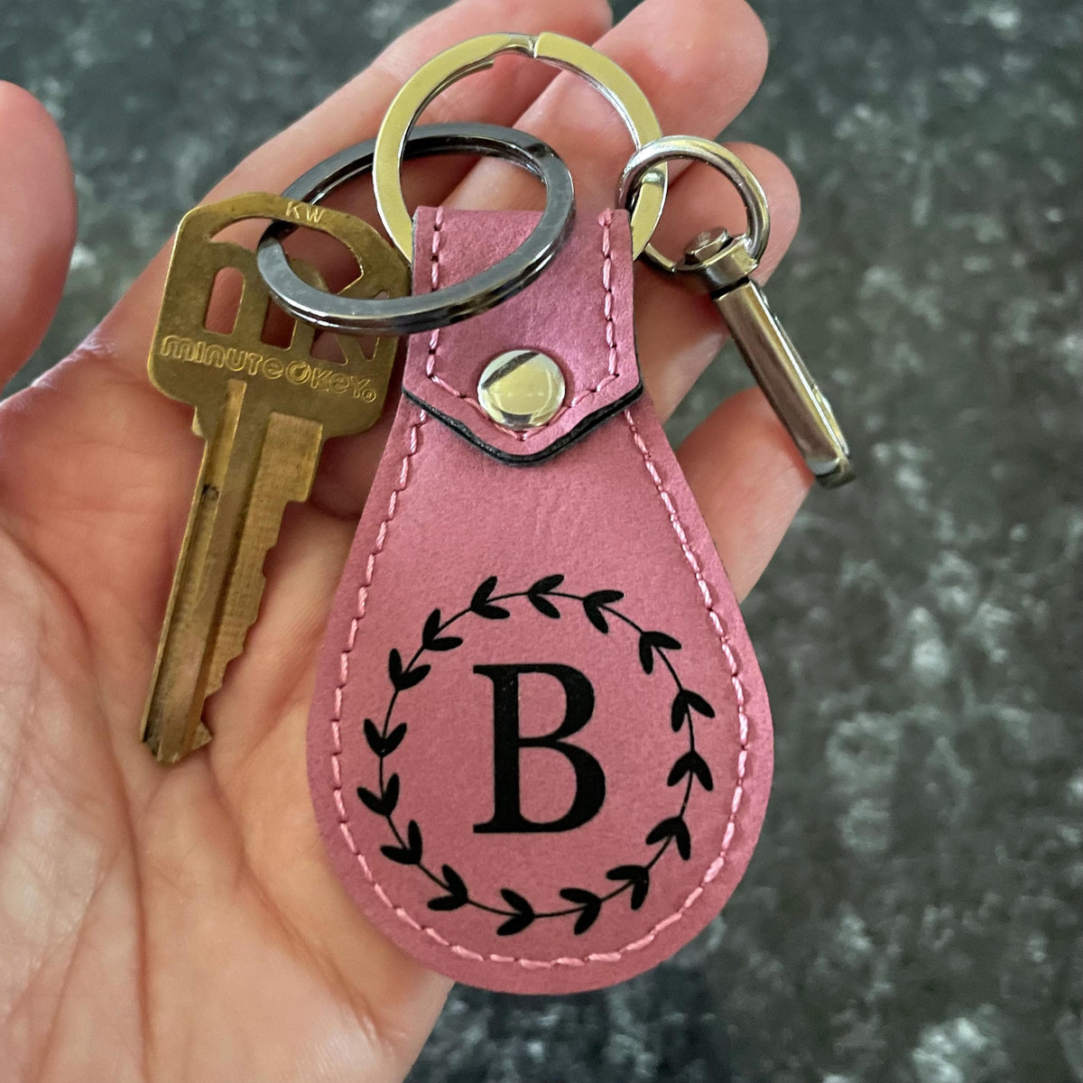 Personalized Keychain | Custom Name Keychain | Monogram Gift | Pet Lover Gift | Everyday Keepsake