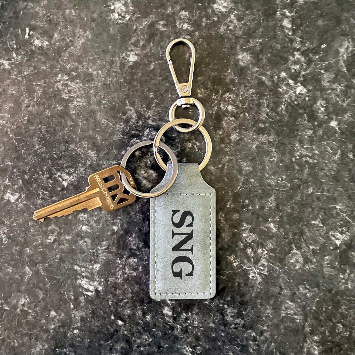 Personalized Keychain, Custom Engraved Keychain, Name Keychain, Monogram Gift, Pet Lover Gift, Gift for Men & Women