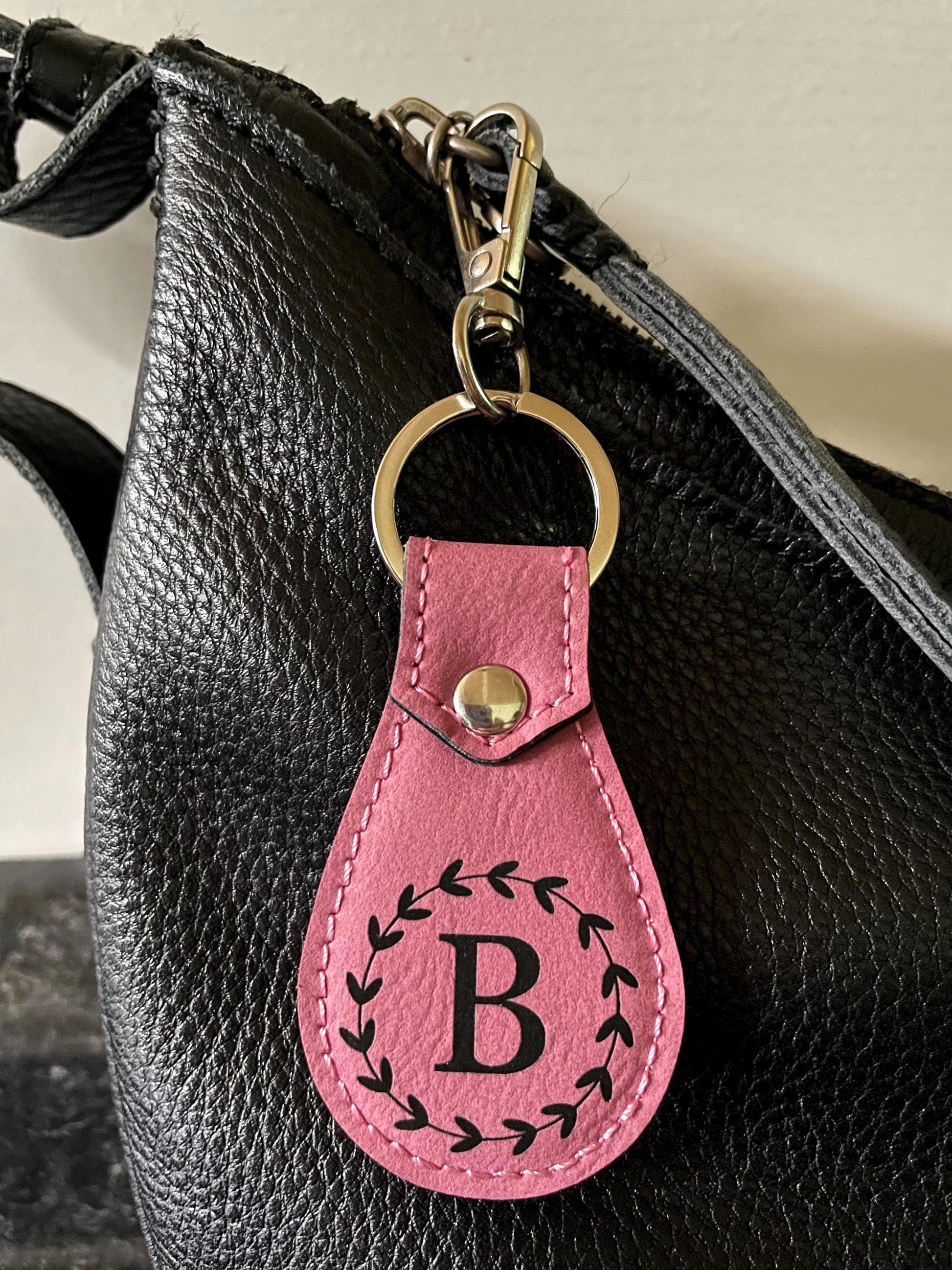Personalized Keychain | Custom Name Keychain | Monogram Gift | Pet Lover Gift | Everyday Keepsake