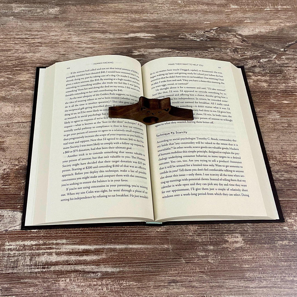 Personalized Wooden Thumb Book Holder | Walnut Page Holder | Book Page Holder | Reader Gift | Book Lover Gift | Book Accessory