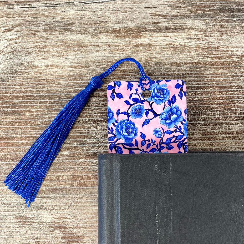 Blue Chinoiserie Floral Bookmark for Book Lovers, Teacher Appreciation or Mother’s Day Gift for Readers and Flower Lovers