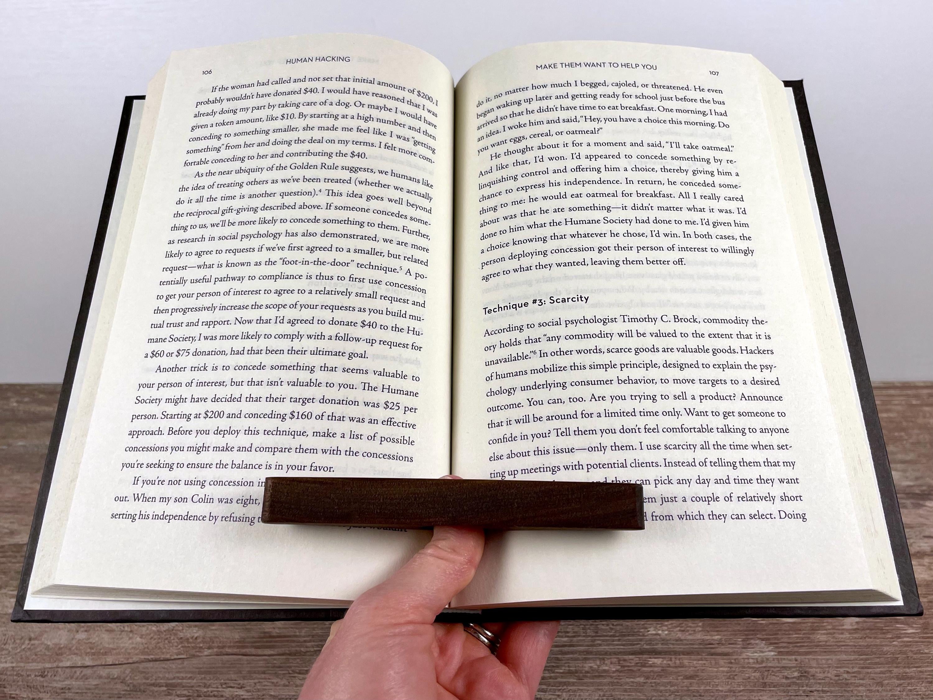 Personalized Wooden Thumb Book Holder | Walnut Page Holder | Book Page Holder | Reader Gift | Book Lover Gift | Book Accessory