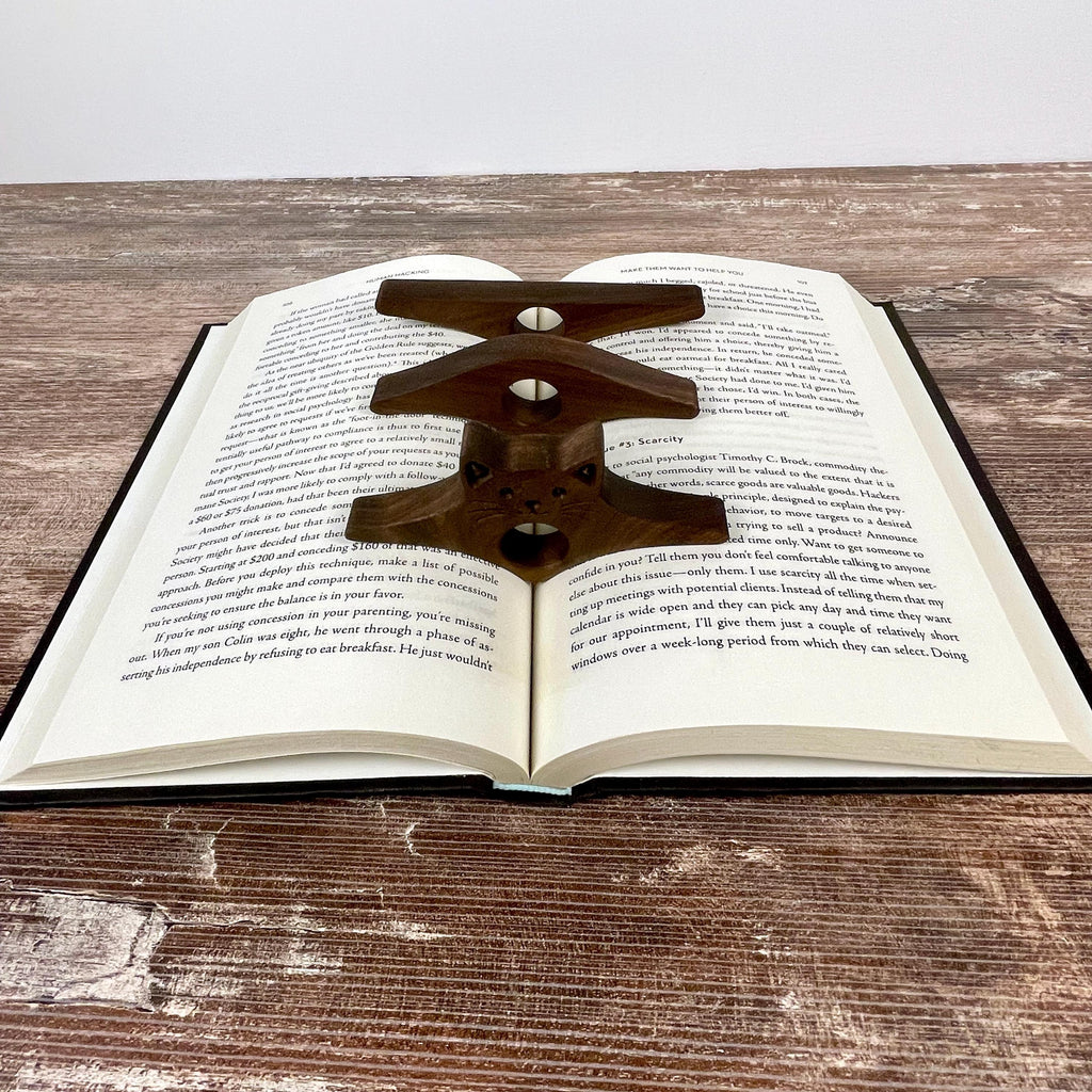 Personalized Wooden Thumb Book Holder | Walnut Page Holder | Book Page Holder | Reader Gift | Book Lover Gift | Book Accessory