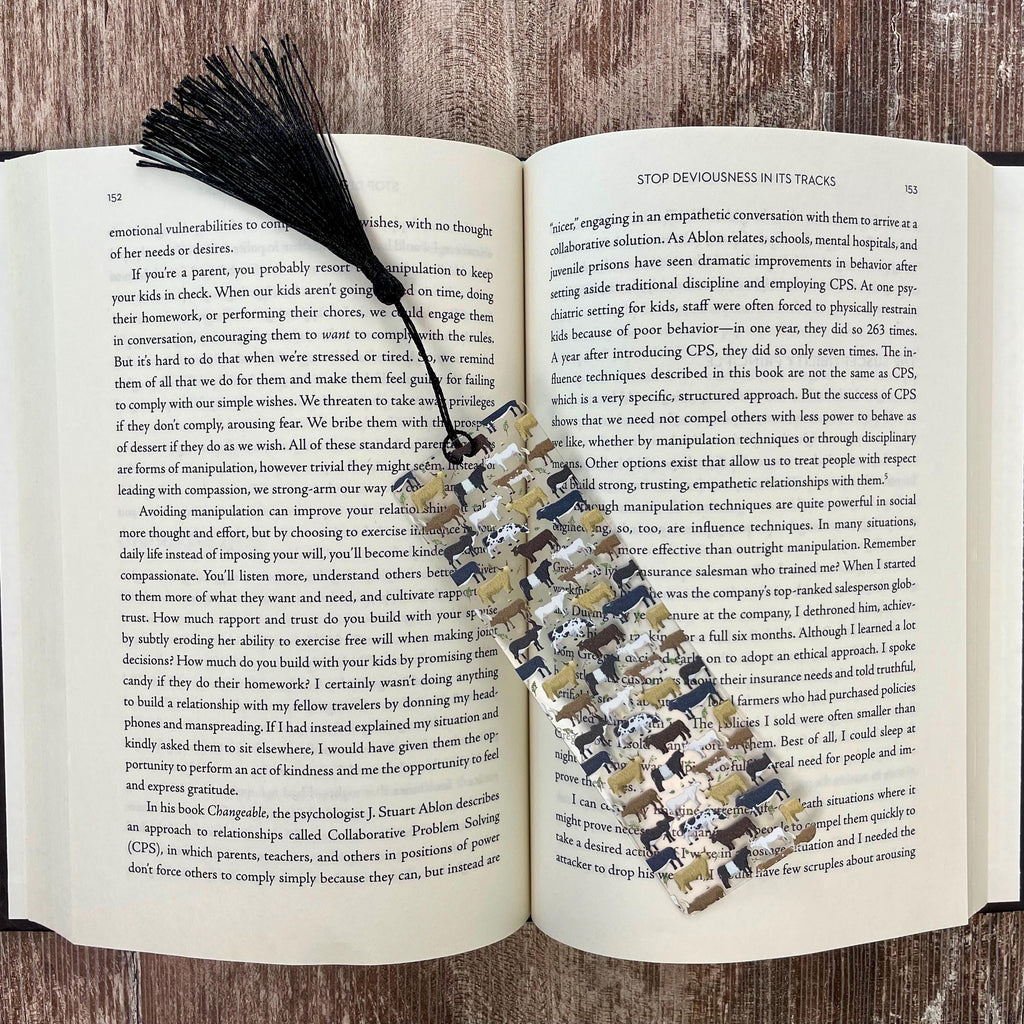 Farm Animal Bookmark Gift Set for Cow and Pig Lovers Makes a Fun Farmer Gift, Homesteader Gift or Stocking Stuffer
