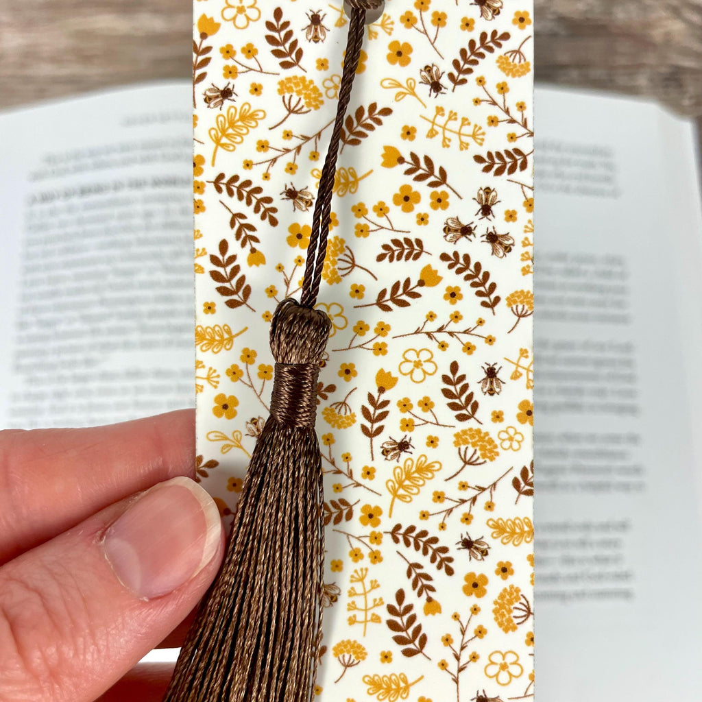 Bee Bookmark Gift Set with Floral Bees and Honeycomb Makes a Sweet Beekeeper Gift, Bee Lover Gift or Stocking Stuffer