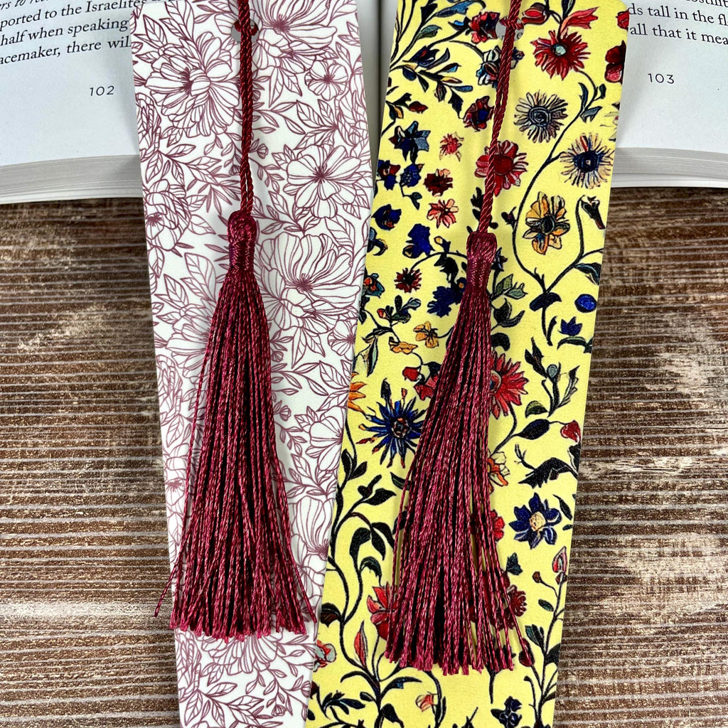 Floral Bookmark Gift Set for Flower Lovers Makes a Thoughtful Gardener Gift, Teacher Appreciation Gift or Stocking Stuffer
