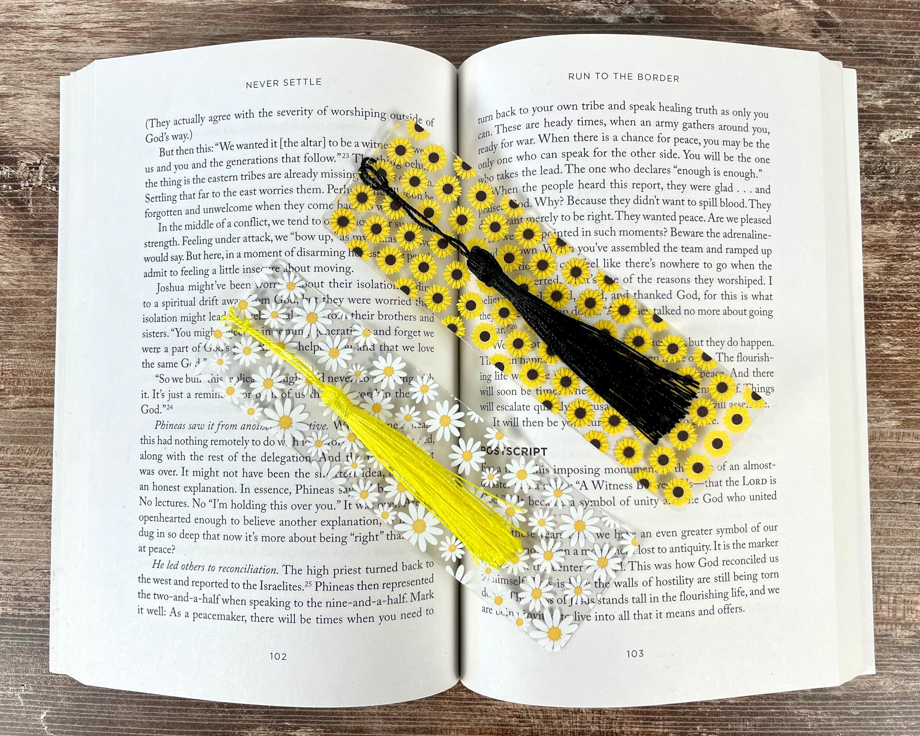 Daisy and Sunflower Bookmark Gift Set Makes a Cheerful Teacher Appreciation Gift, Flower Lover Gift or Stocking Stuffer