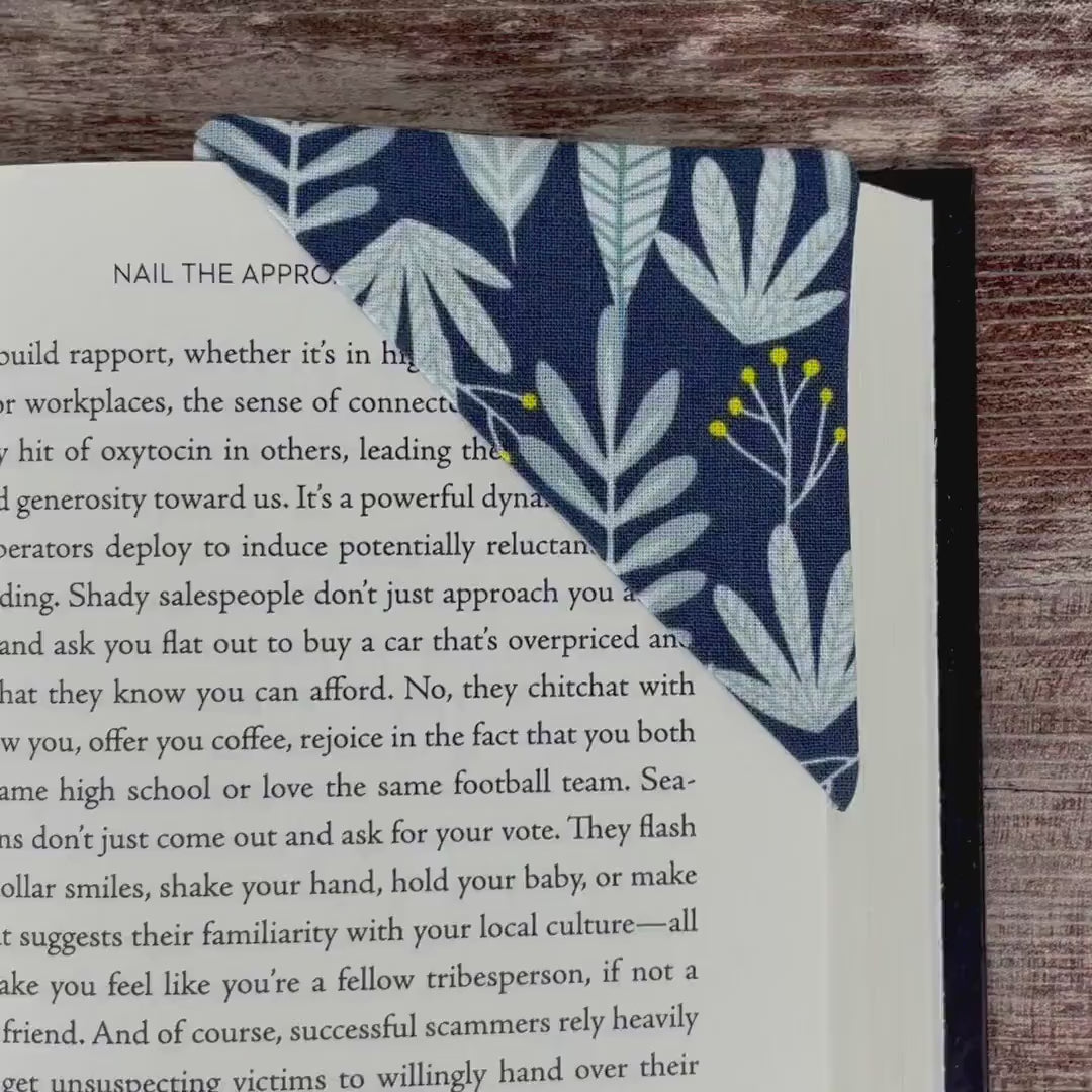 Teal Floral Bookmark Makes a Thoughtful Birthday Gift for Readers, Teachers and Book Club Friends