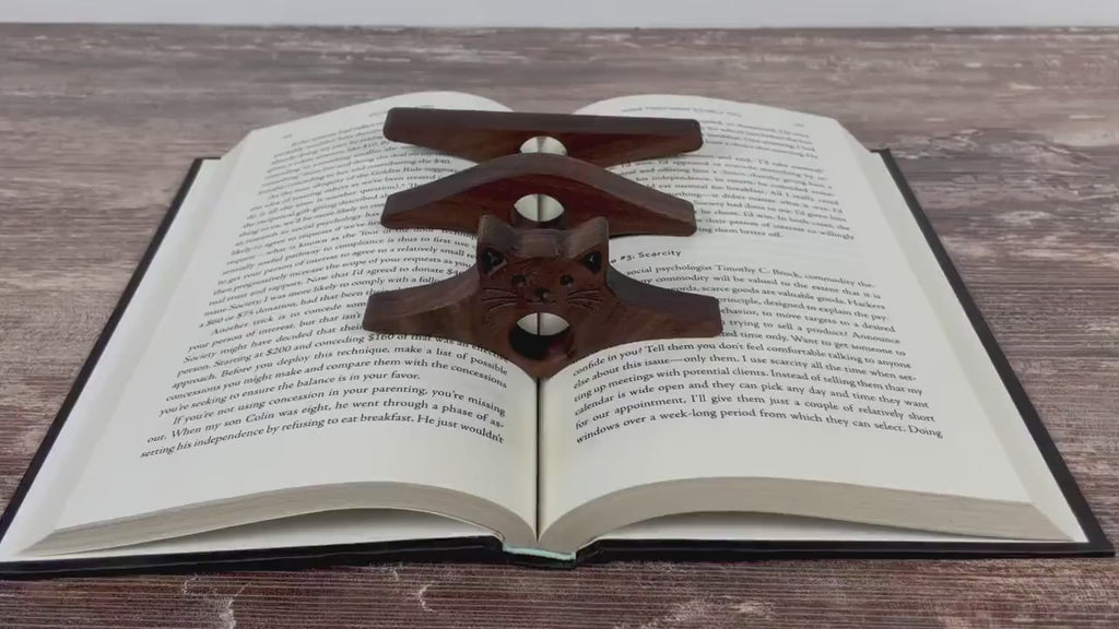 Personalized Wooden Thumb Book Holder | Walnut Page Holder | Book Page Holder | Reader Gift | Book Lover Gift | Book Accessory